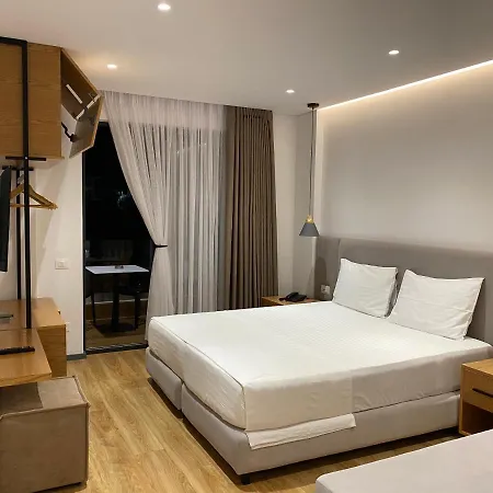 Otel Noi